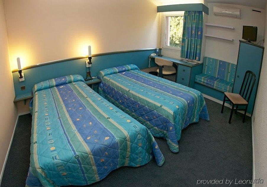 Brit Hotel Dak Hotel Аваллон Номер фото